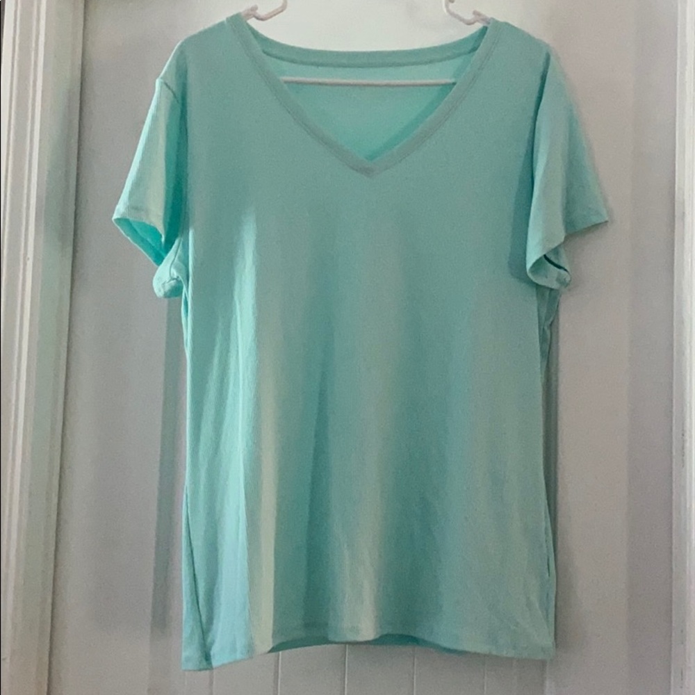 No Boundaries Fitness Shirt/Casual Top